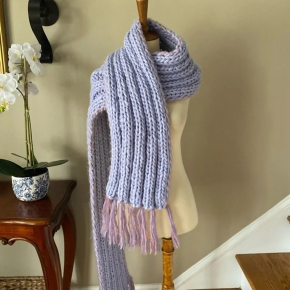 Urban Outfitters Chunky Whipstitch Scarf - Picture 2 of 11